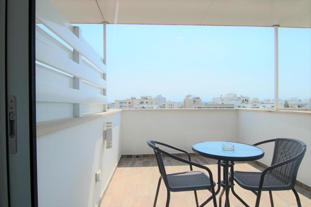 Phaedrus Living: Luxury Suite Nicosia 508 Екстериор снимка